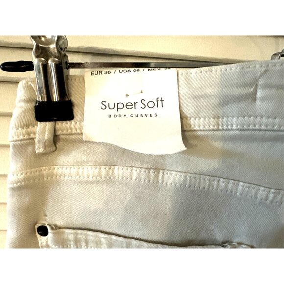 Zara Trafaluc Denimwear Skinny Jeans Size 6 Stretch Waist Super Soft White NEW - Picture 9 of 10